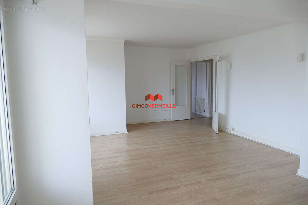 Appartement à RUEIL-MALMAISON