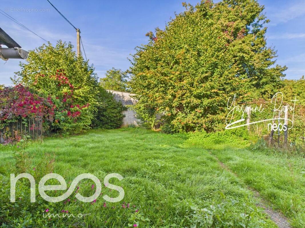 Maison à SAUZE-VAUSSAIS