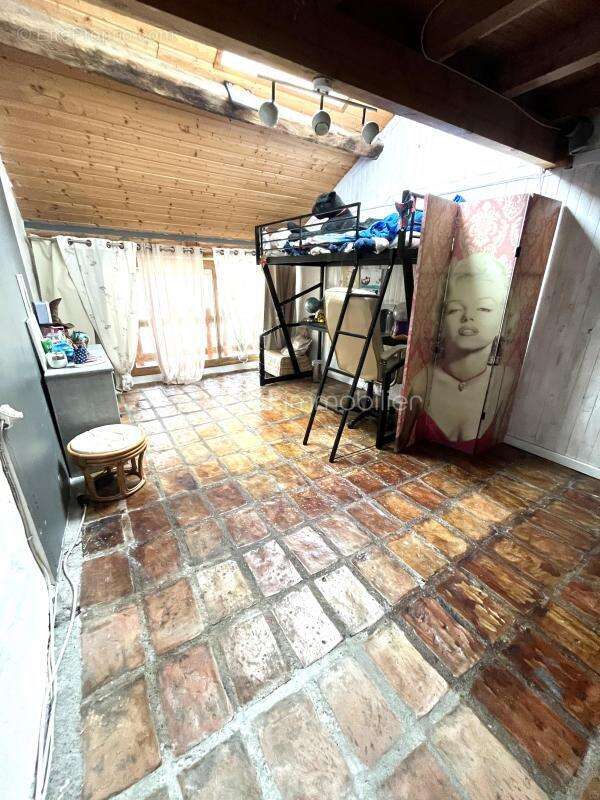 Maison à THORAME-HAUTE