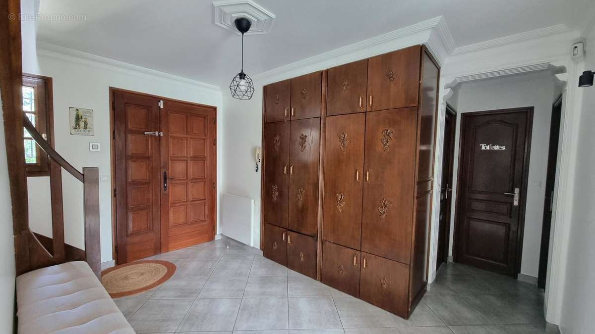 Maison à L&#039;ISLE-ADAM