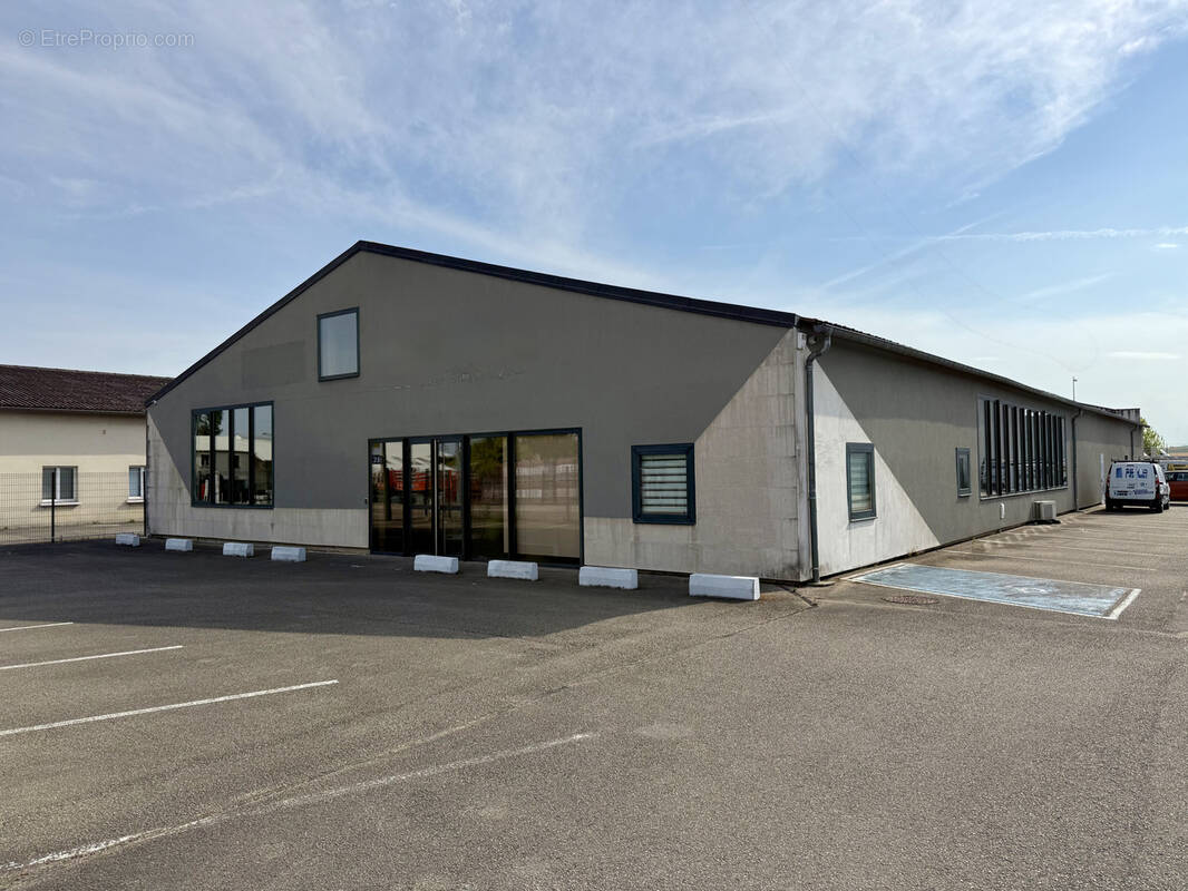 Appartement à LA CHAPELLE-SAINT-LUC