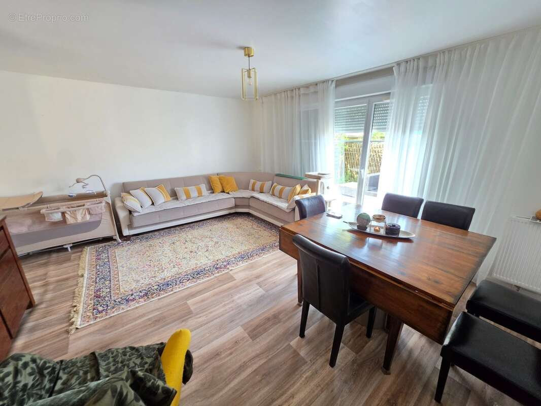 Maison à vendre 0 pièces RIS ORANGIS (91) - photo 6