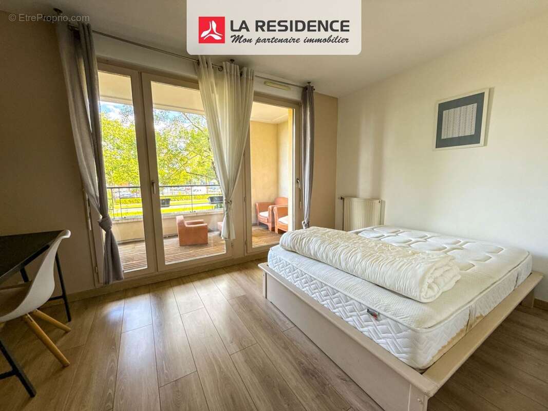 Appartement à ELANCOURT