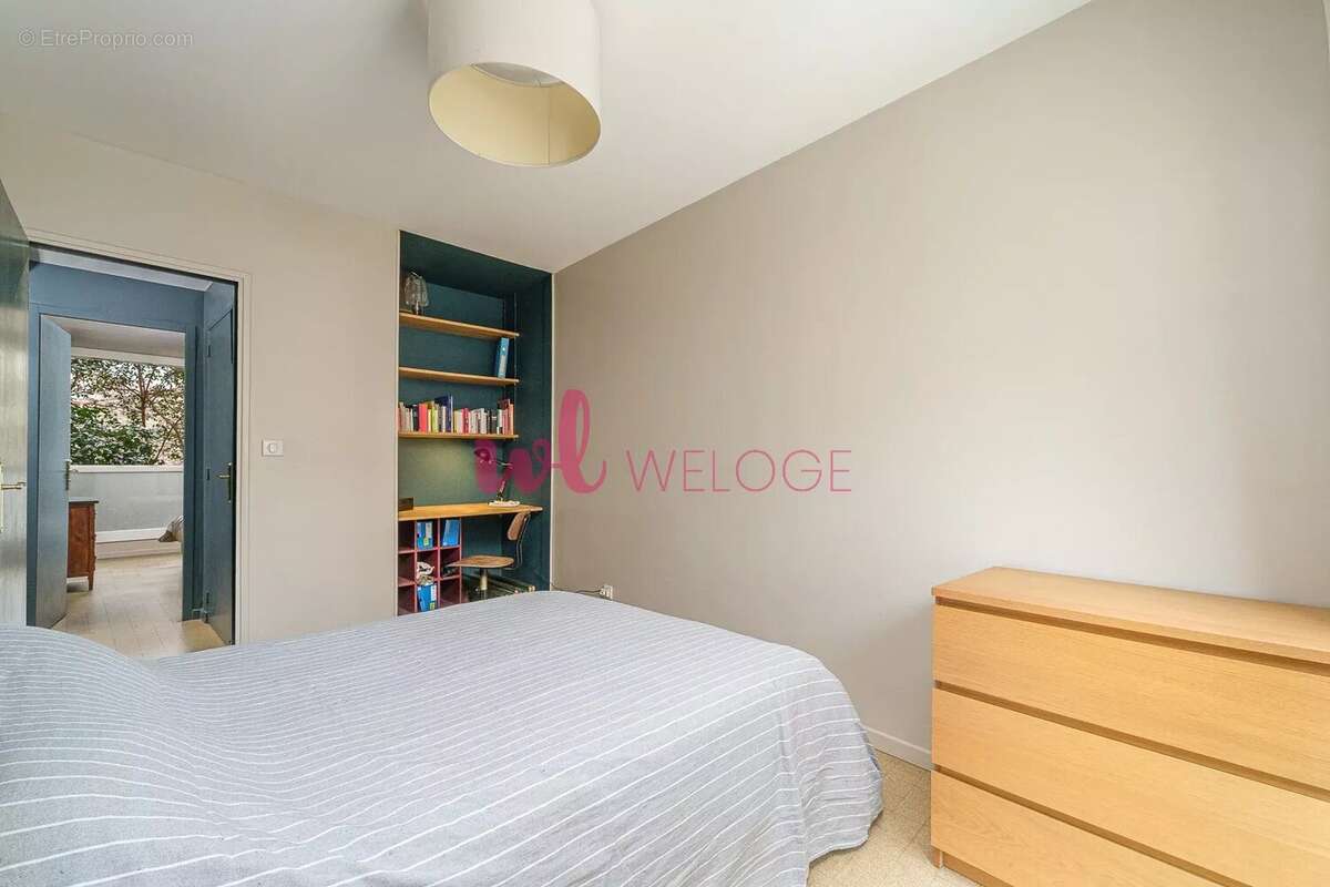 Appartement à MARSEILLE-5E