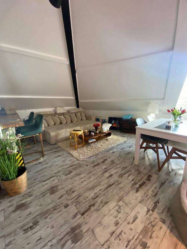Appartement à NOGENT-SUR-MARNE