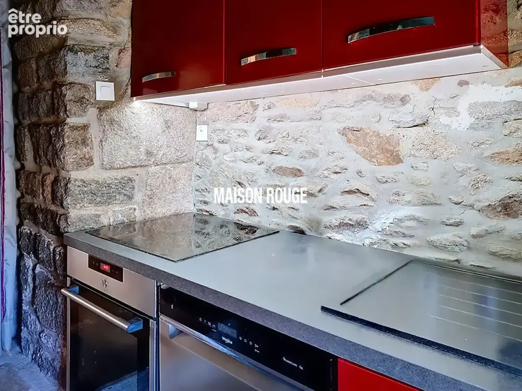 Belles possibilités pour cette  Maison  de pays au coeur du bourg - photo 6