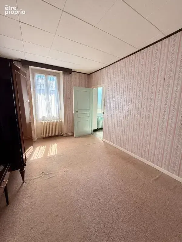 EN EXCLUSIVITE ! Maison en pierre de 136m², 2 garages sur terrain de 950m² 71 500 € - photo 12