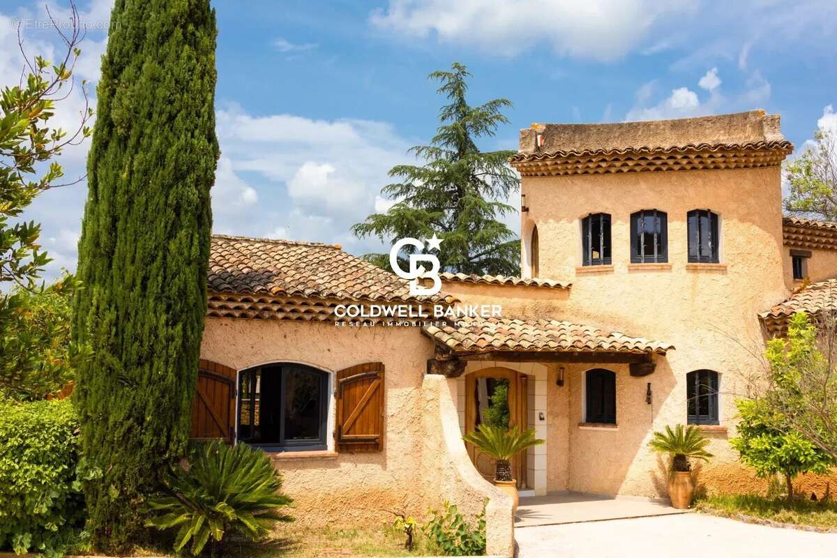 Maison à PIERREFEU-DU-VAR