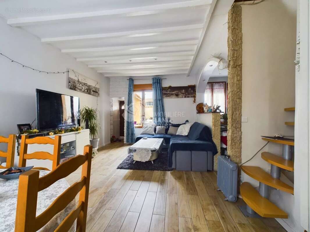 Maison à VITRY-SUR-SEINE