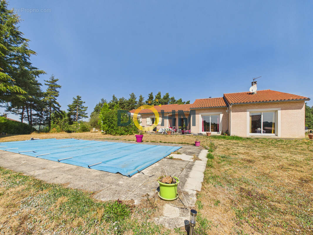 Maison plain-pied 168 m2 avec piscine à Yssingeaux - photo 14