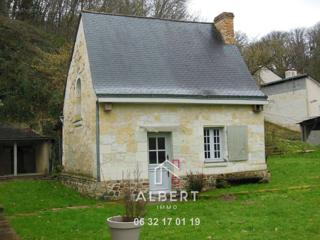 Maison à GENNES