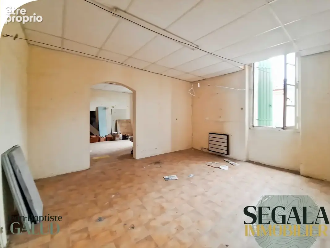 Immeuble dans le centre ville de Carmaux - 650 m2 au sol - photo 3