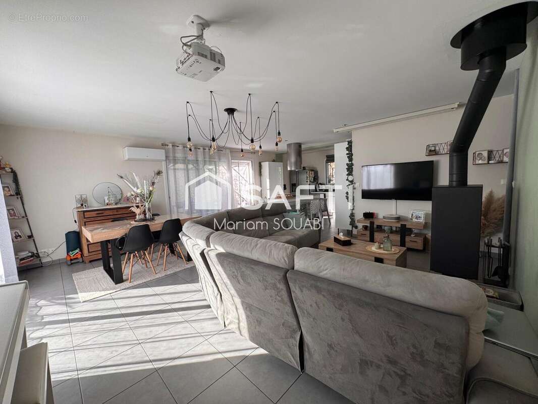 Photo 3 - Maison à LE POUGET