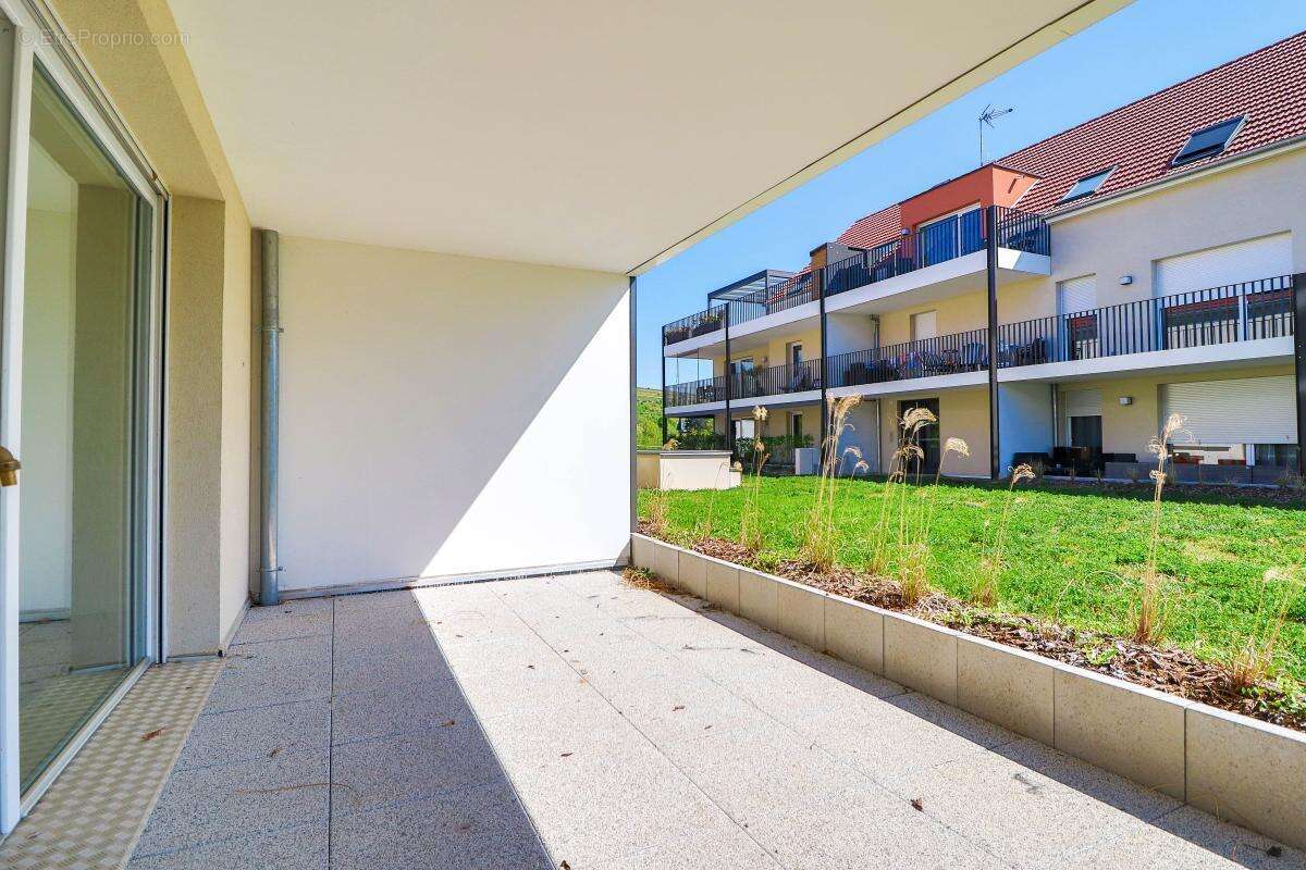 Appartement À Vendre - photo 2