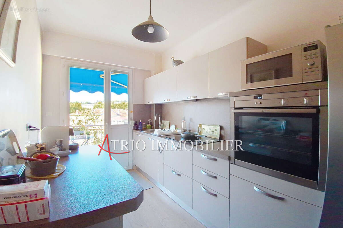 Appartement à CAGNES-SUR-MER