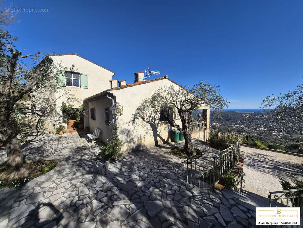 Maison à SPERACEDES