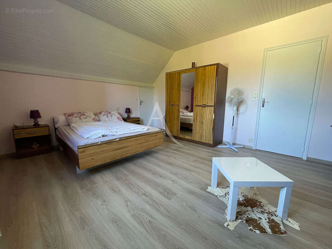 Maison à MONTRICHARD