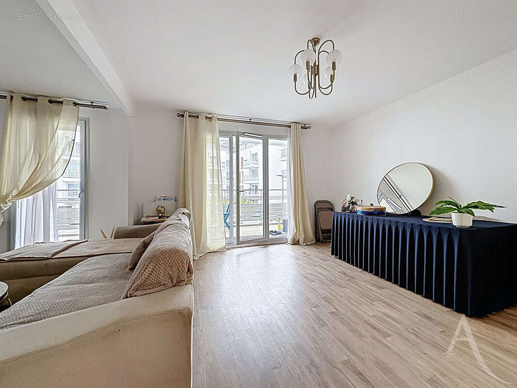 Appartement à MANTES-LA-VILLE