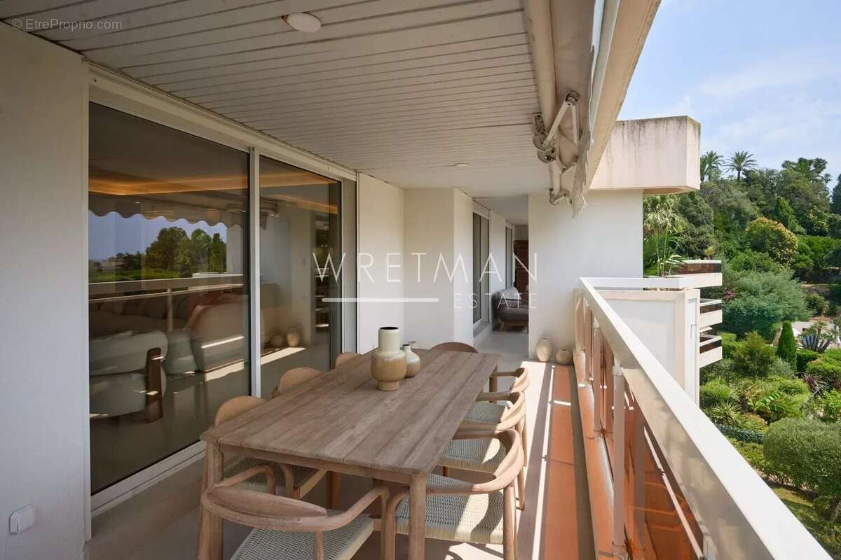 Appartement à CANNES