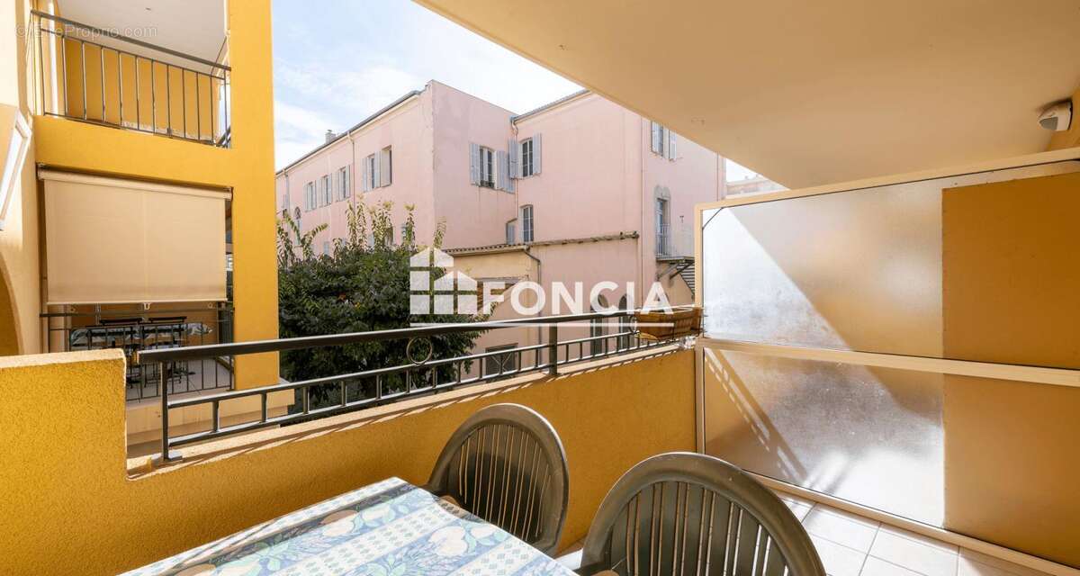 Appartement à MENTON