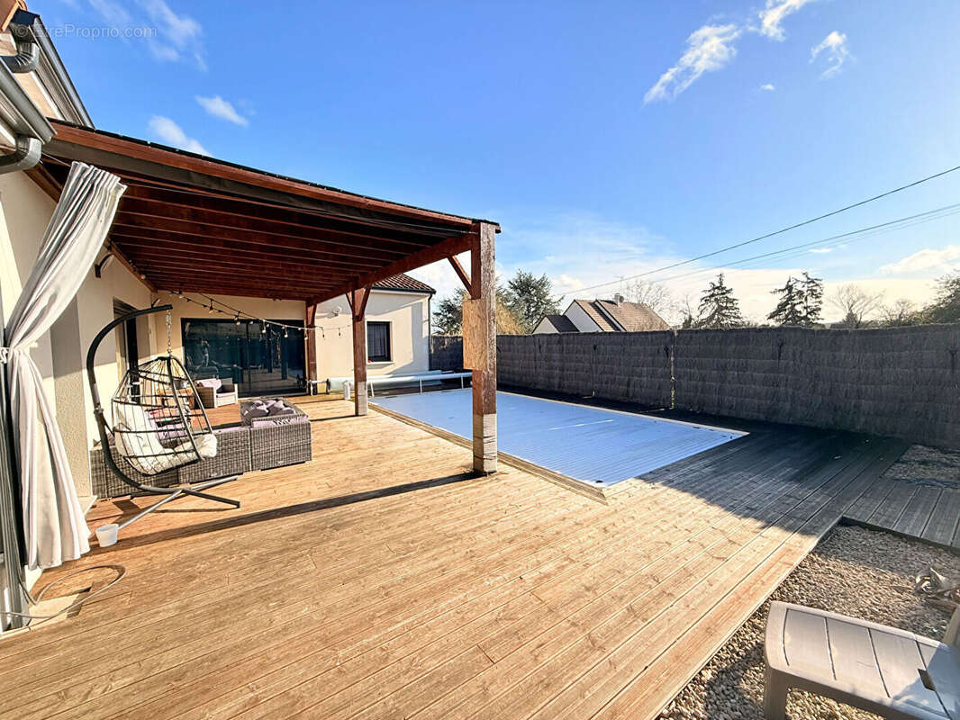 Maison à VALDIVIENNE