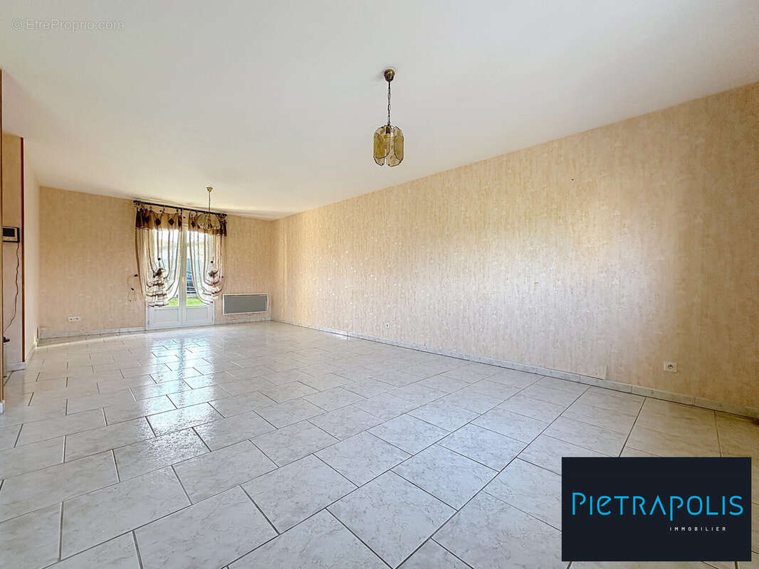 Maison 91 m² à Marbeville  - photo 3