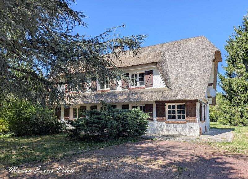 Maison à CHAUMES-EN-BRIE