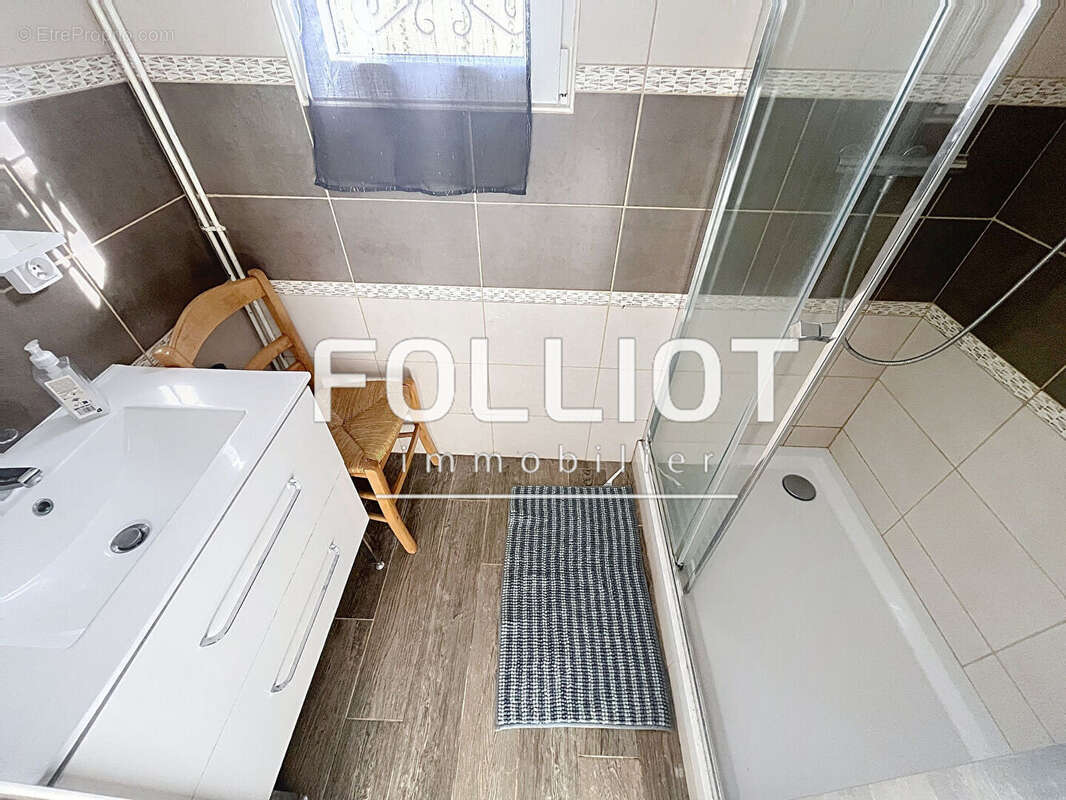 Maison à HERMANVILLE-SUR-MER