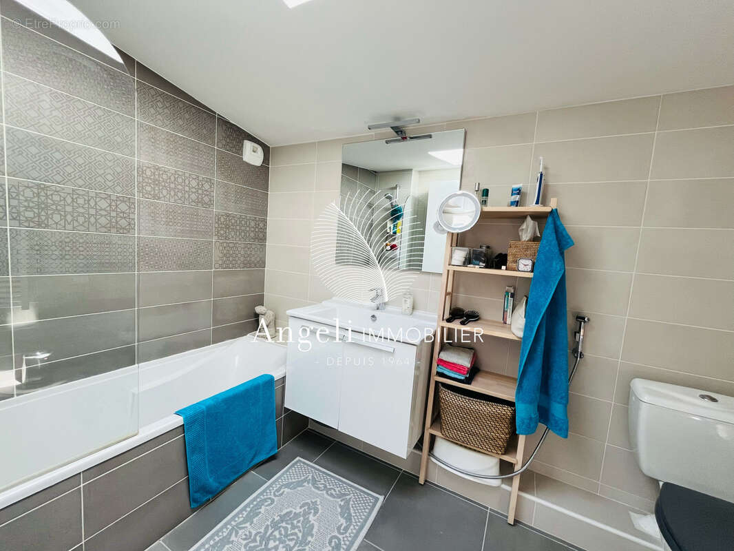 Appartement à FREJUS