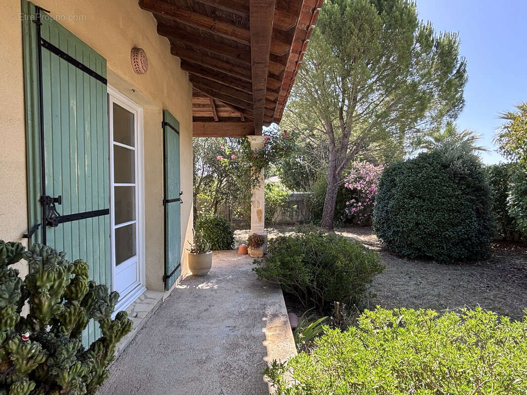 Maison à VILLETELLE