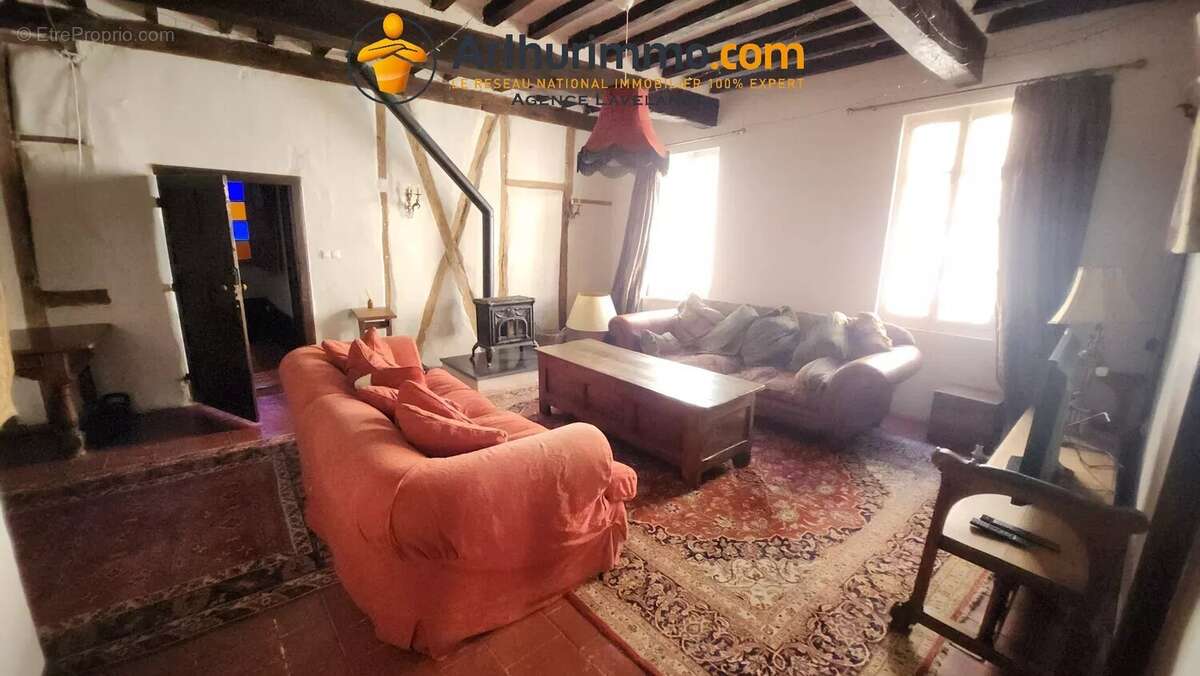Exceptionnelle maison de 4 chambres 205m2 au centre de Mirepoix. - photo 9