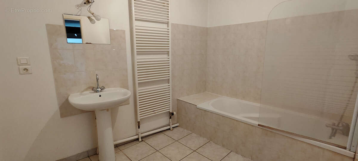Appartement à SAINTE-FOY-L'ARGENTIERE