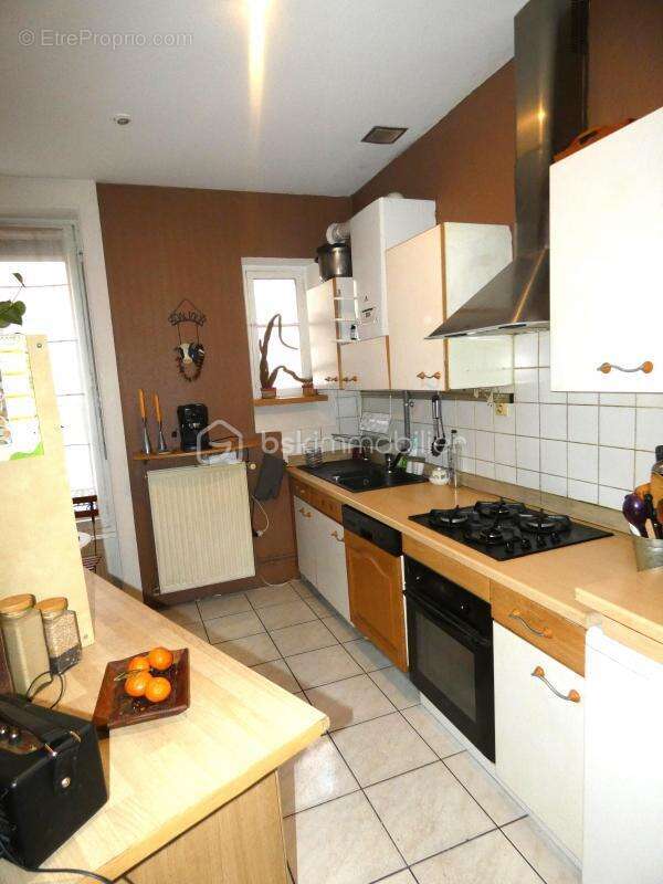 Appartement à SAINT-ETIENNE