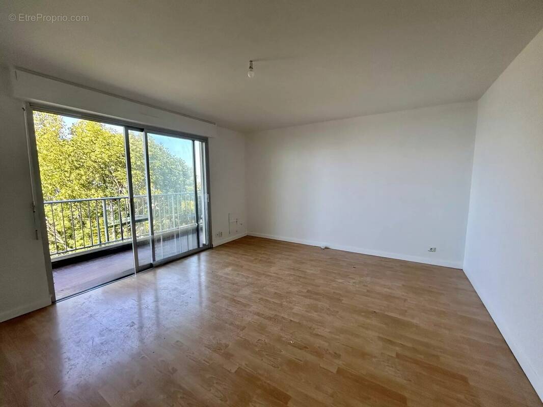 Appartement à EVIAN-LES-BAINS