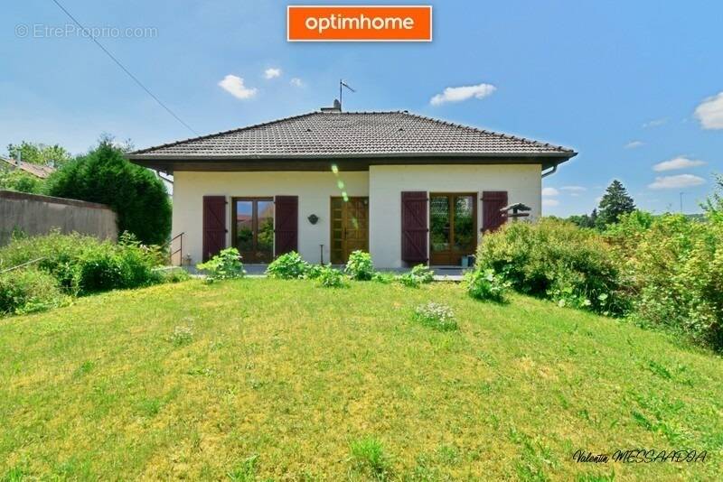 Maison à COMMERCY