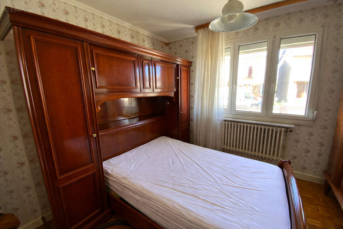 Maison à SAINT-SAUVEUR