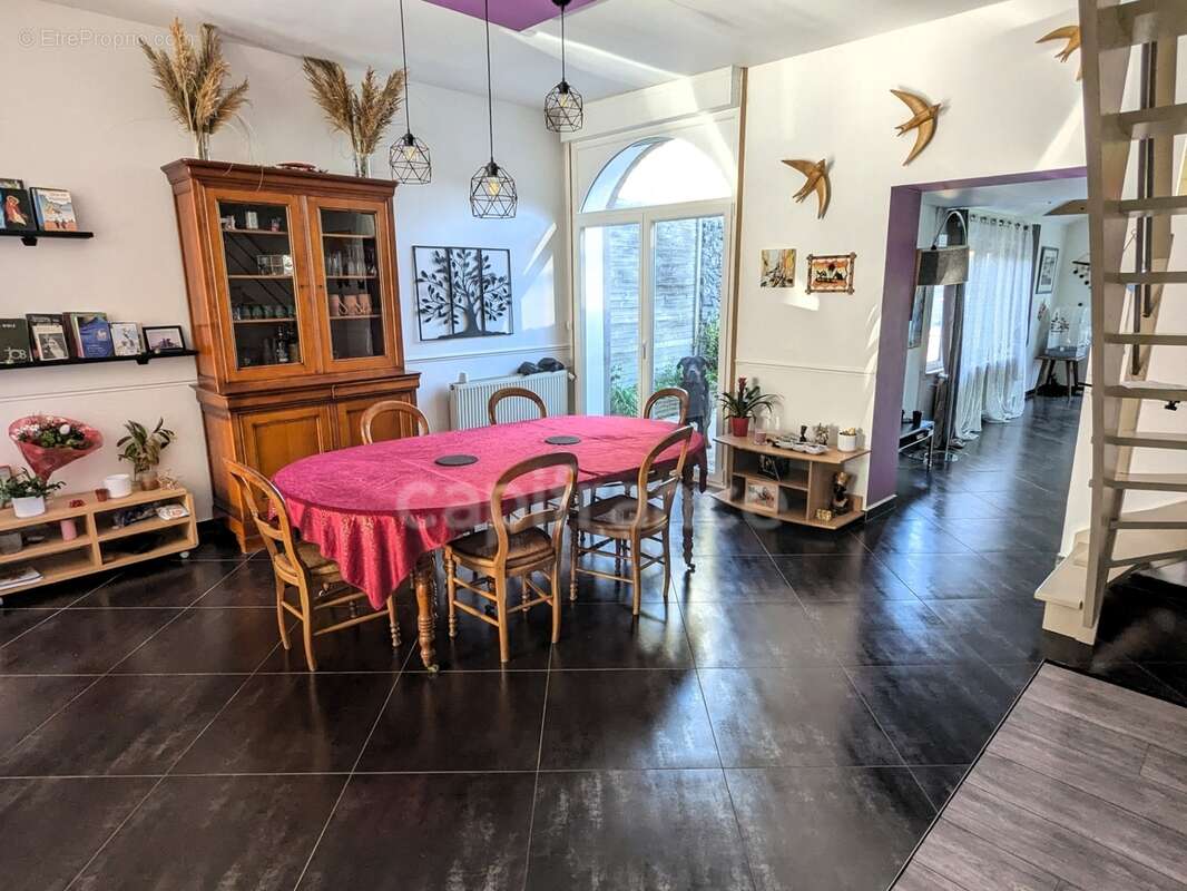 Seulement chez capifrance neuville en ferrain - photo 2