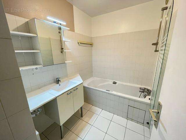   - Appartement à TOULOUSE