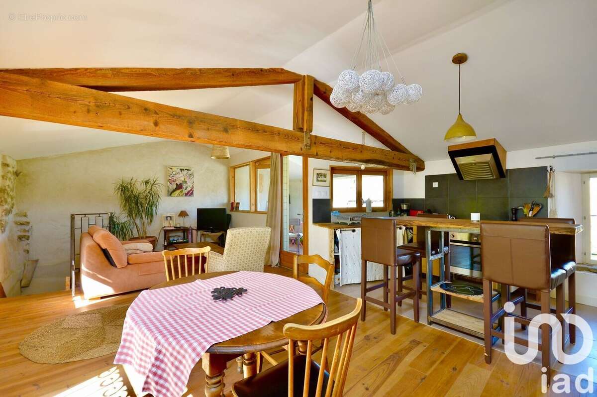 Photo 6 - Maison à LAGRASSE