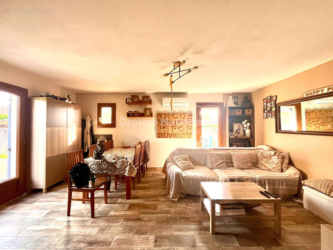En exclusivité : Maison PP 3 chambres avec extérieur et parking - photo 4
