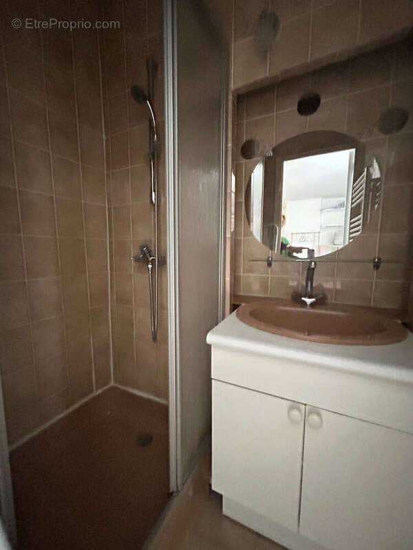 Appartement à vendre de 46 m², Intra-Muros, 2 chambres, à 50 mètres de la plage à pieds. - photo 9