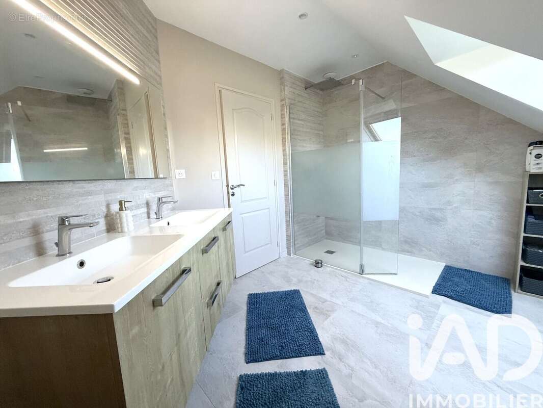 Photo 7 - Maison à BONCHAMP-LES-LAVAL