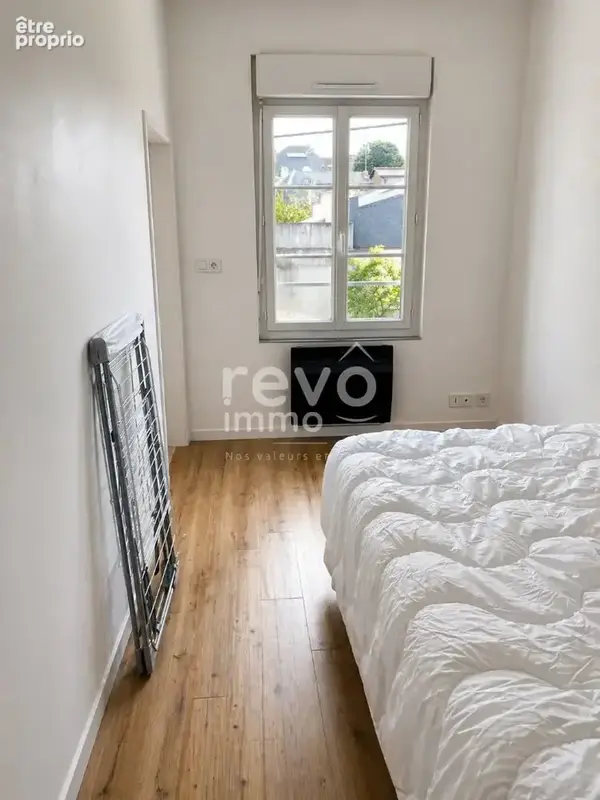 Angers centre ville, T2 meublé de 43 m²  Loué 950 /mois  Bail jusqu'en 2027  Rentabilité 5,3 % - photo 17