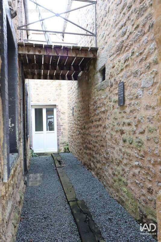 Photo 4 - Commerce à BARFLEUR