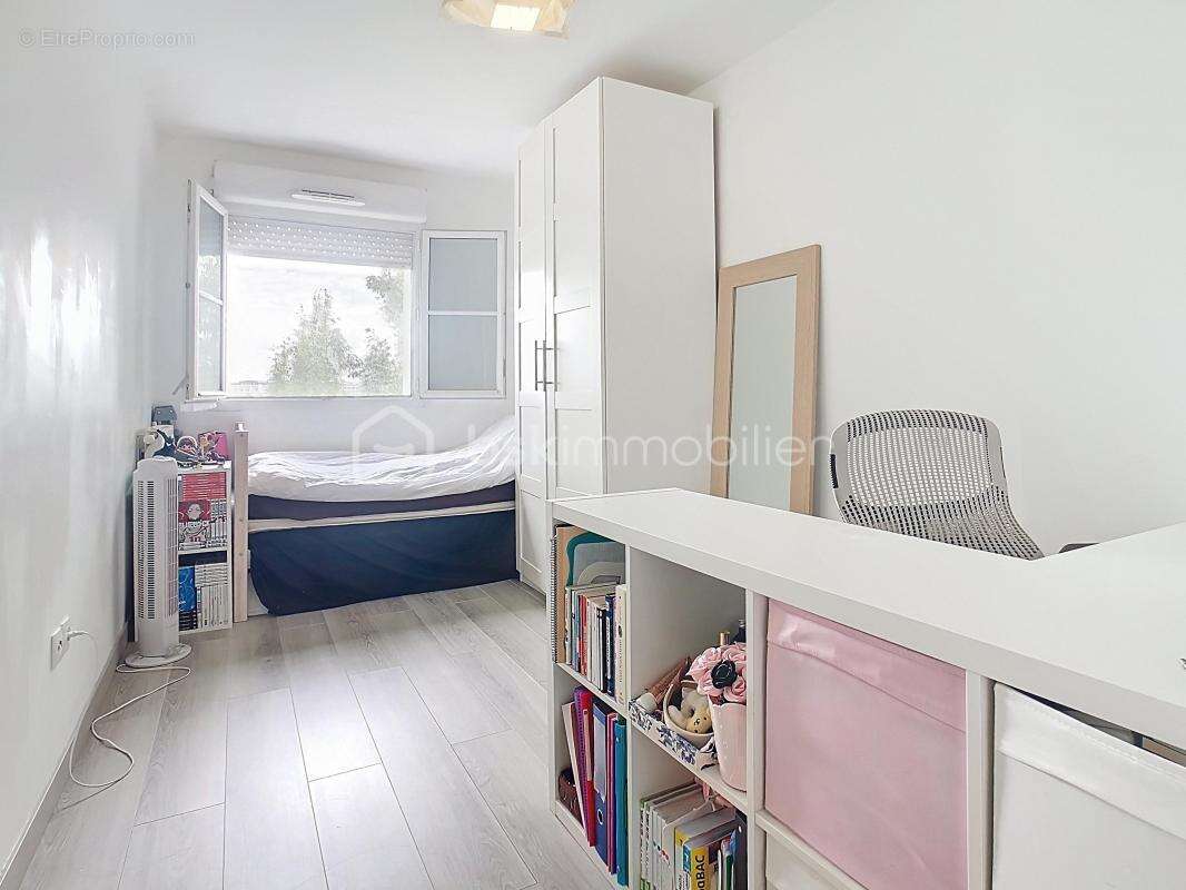 Appartement à SERRIS