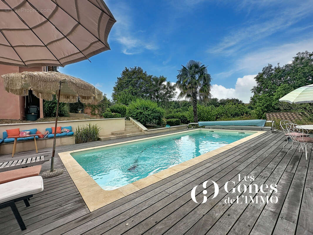 Maison t5 - vue panoramique - piscine - double garage - photo 13