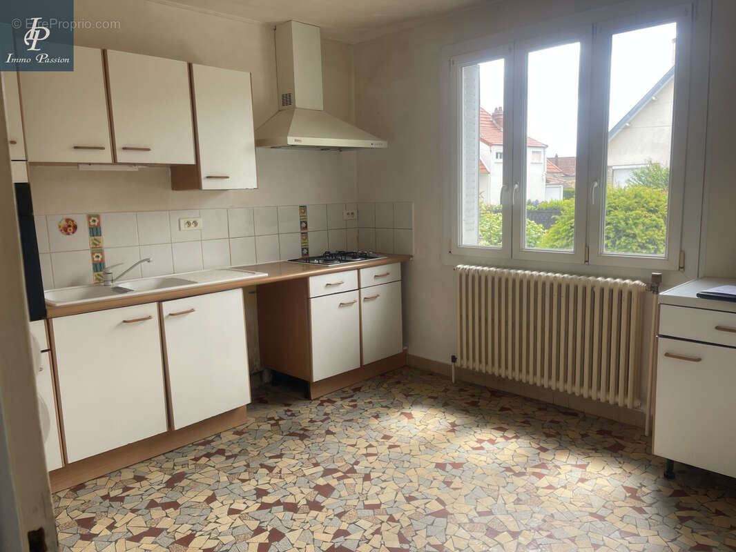 Maison à NUITS-SAINT-GEORGES
