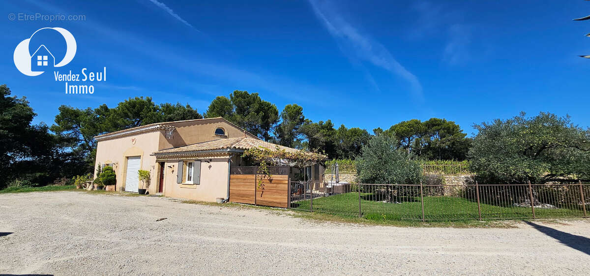 Maison à VAISON-LA-ROMAINE
