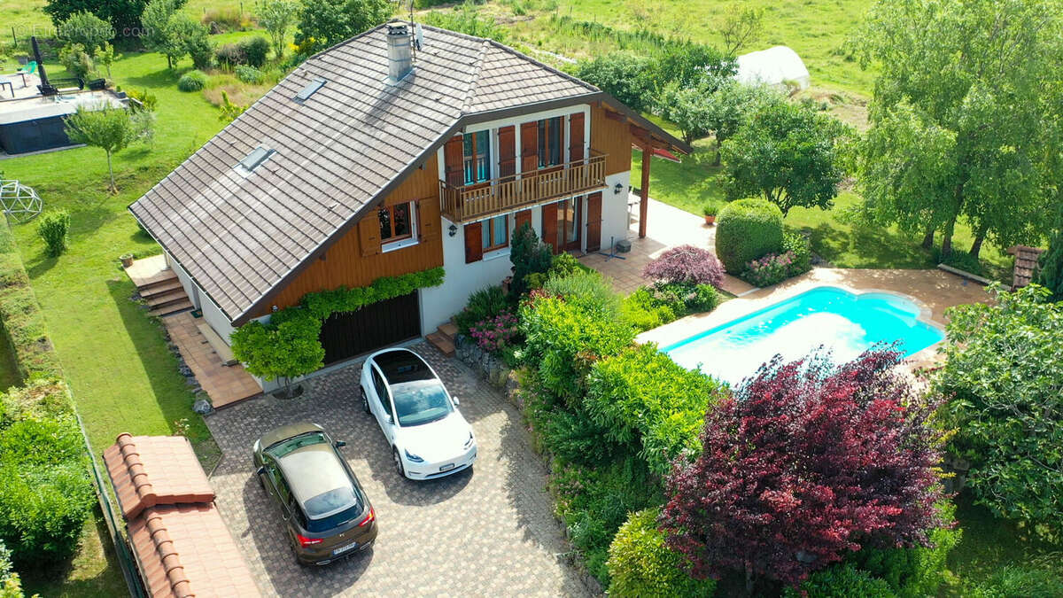 Maison à BALLAISON