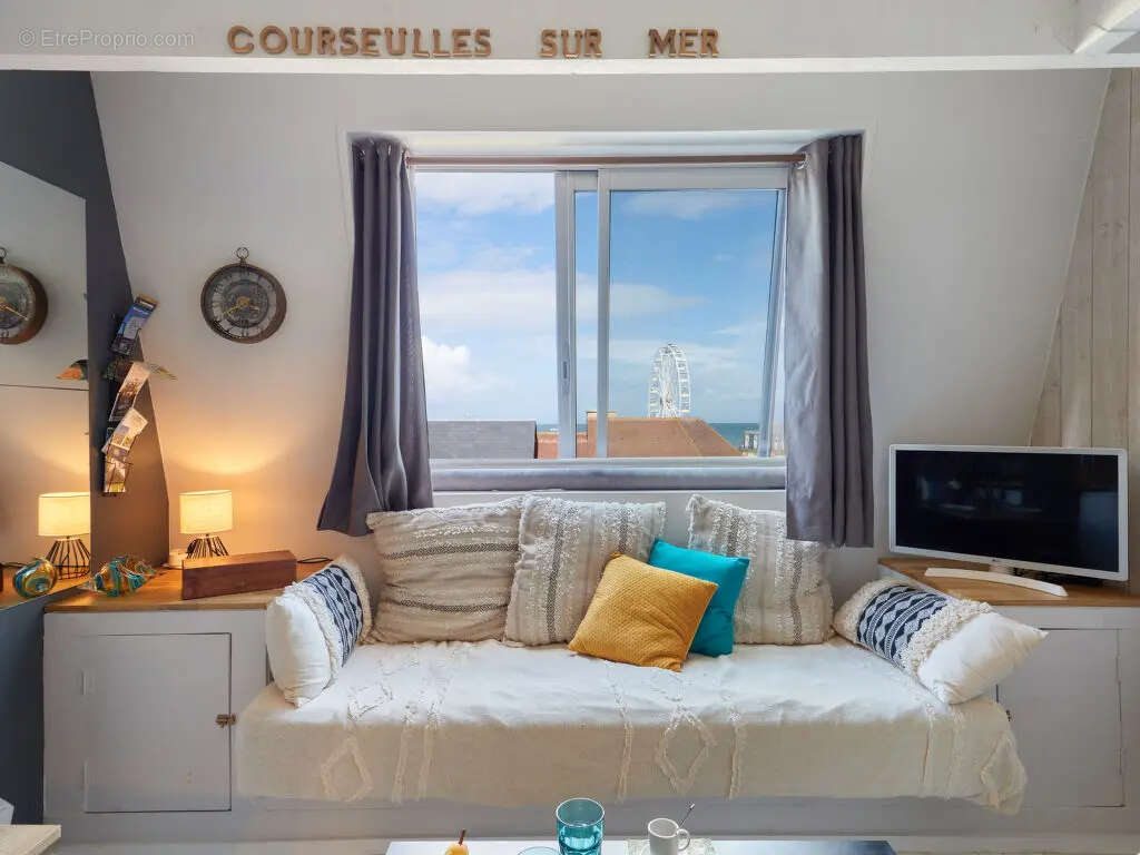 Appartement à COURSEULLES-SUR-MER